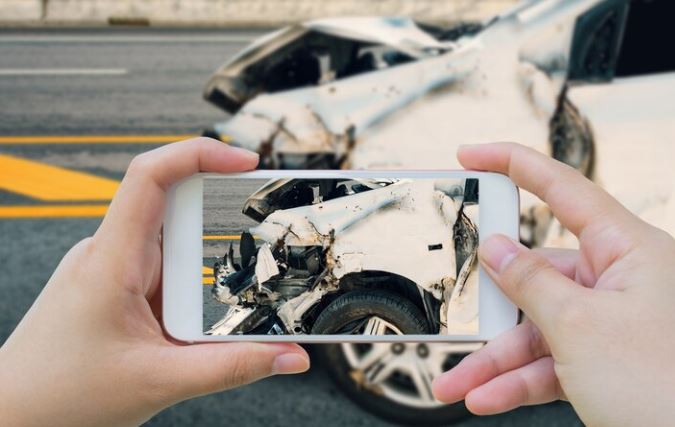 50 Emergency Uses For Your Camera Phone